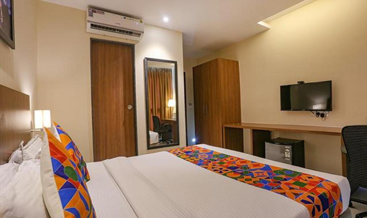 Fabhotel Royal International - Nr Mumbai International Airport Экстерьер фото